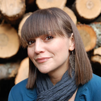 Erin Bode '03 Charts New Path in Songwriting