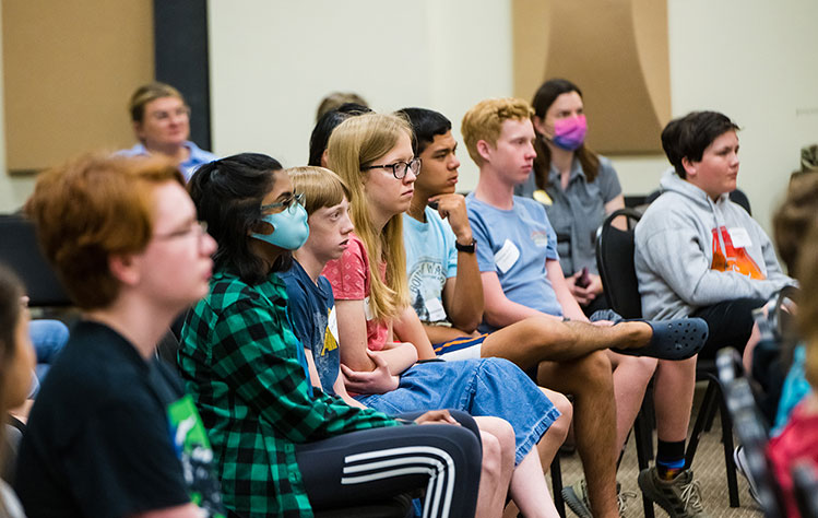 CMS Students listen to the US Army Band