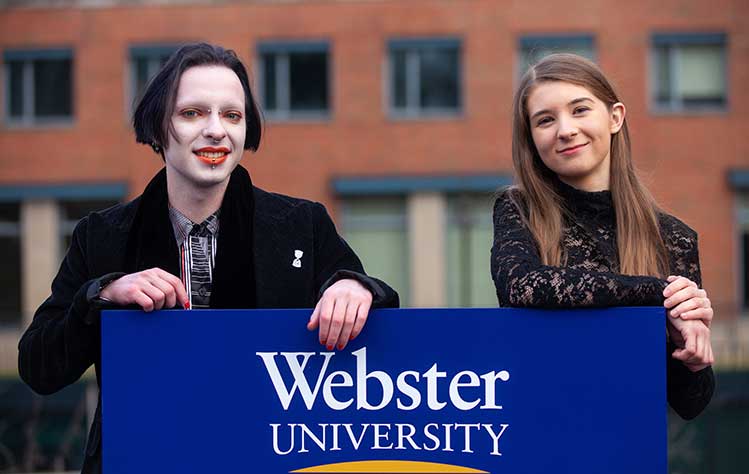 Emerald Habecker (left) and Sarah Morgenthaler (right)