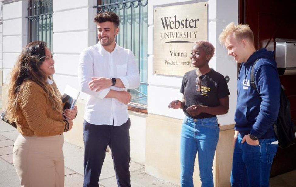 Webster Vienna Students
