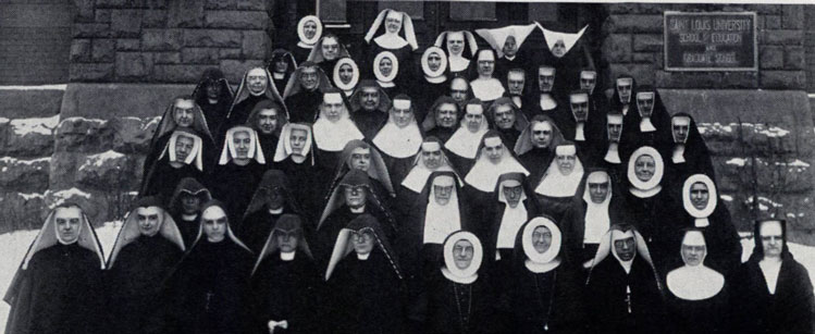 Nuns taking classes at Saint Louis University in 1933