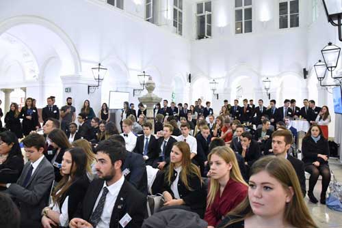 Webster Model United Nations in Vienna Webster Model UN 2015 had 130 delegates representing 45 countries.
