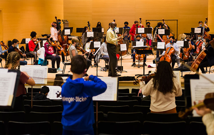 Young People's Symphonic Orchestra 